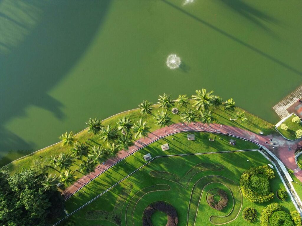 Designing Sustainable Landscape Hotels: Innovations and Trends