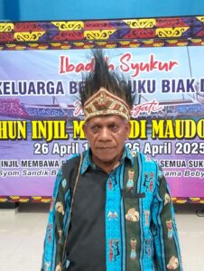 Ketua Dewan Adat Biak Tanah Tabi Terkait PSU Papua: “Saya Berdiri di Tengah”