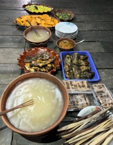 Kaum Perempuan Promosikan Paket Makanan Tradisional Ala Abar Rp 200.000/Porsi
