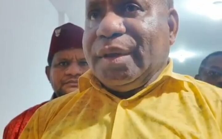 Mathius Derek Fakhiri Ajak Pendukungnya Jaga Perdamaian Jelang PSU Papua