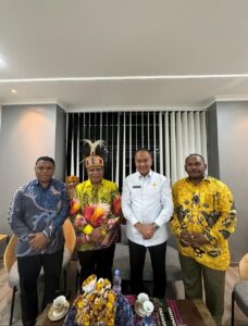 Bertemu Dirjen Kementrans, MRP Tekankan Penguatan Transmigrasi Lokal untuk OAP